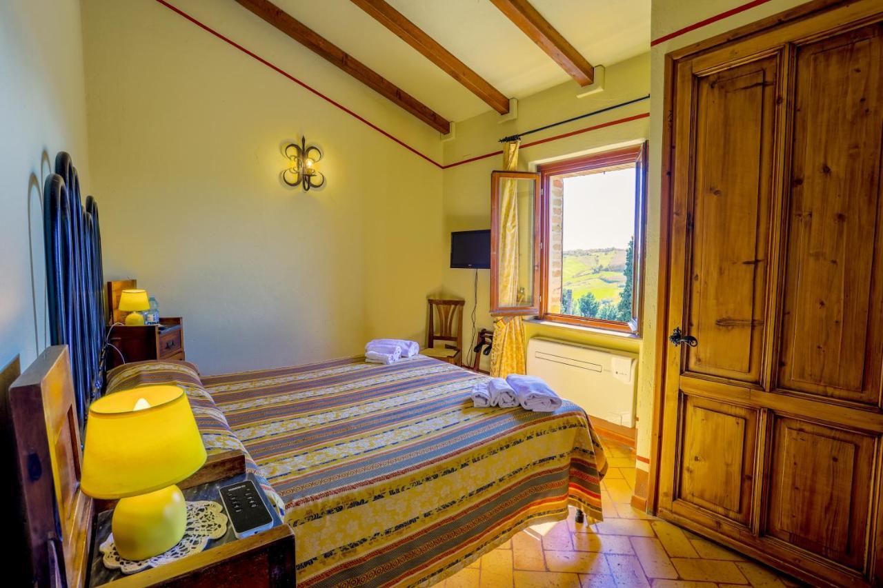 Albergo Diffuso Borgo Montemaggiore Montemaggiore al Metauro Eksteriør bilde