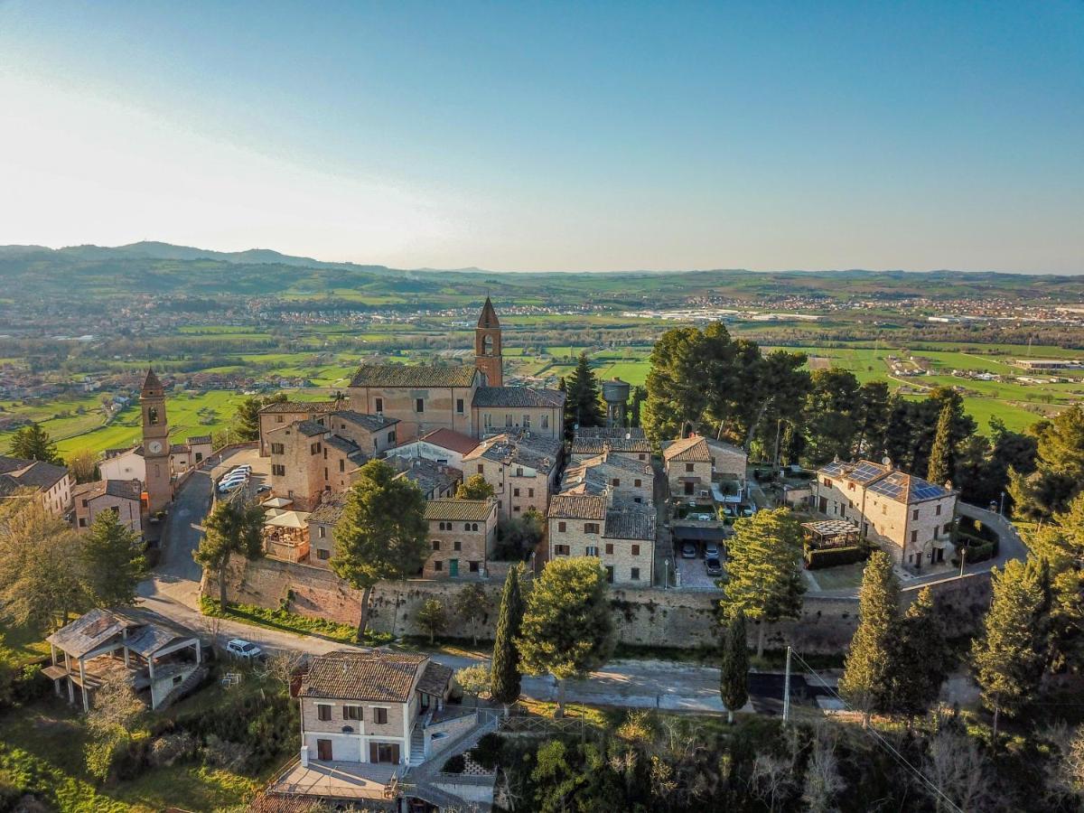 Albergo Diffuso Borgo Montemaggiore Montemaggiore al Metauro Eksteriør bilde