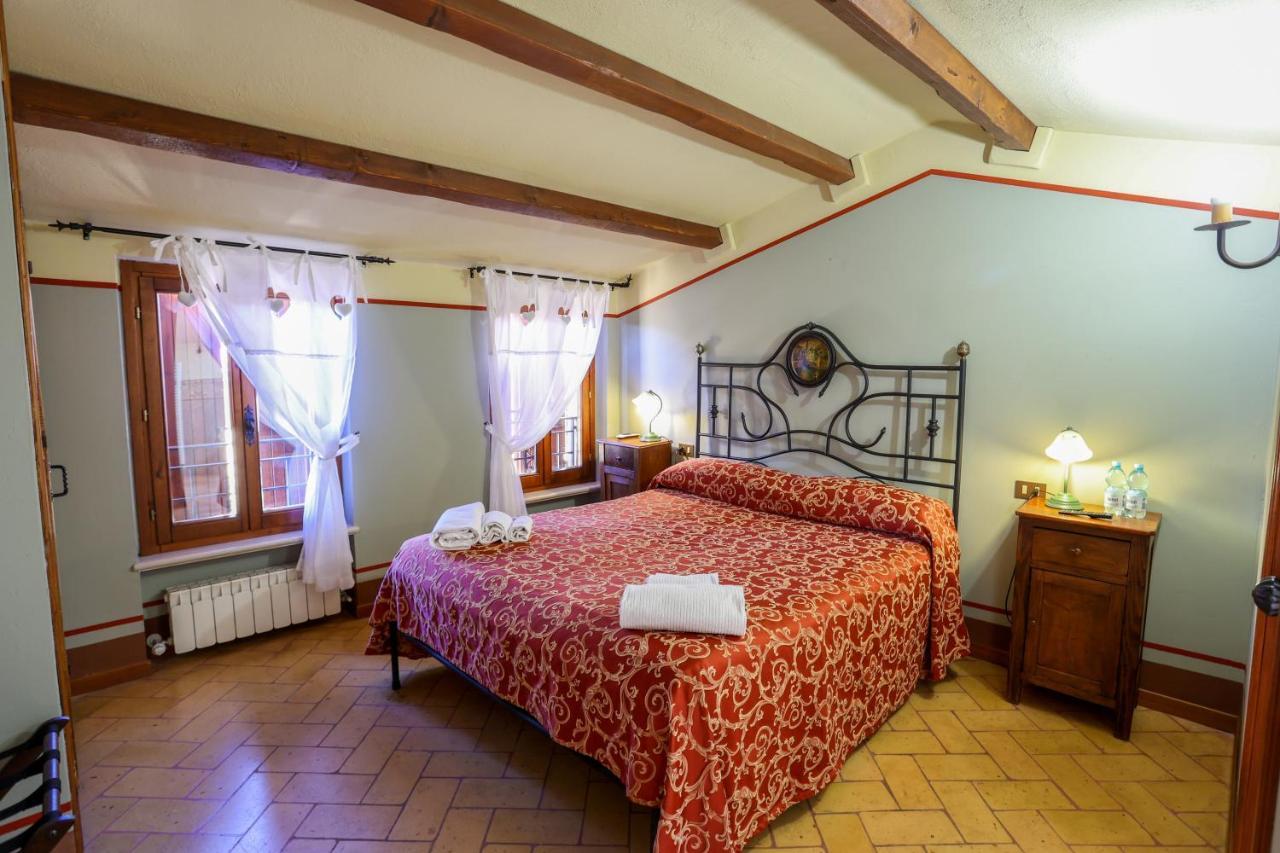 Albergo Diffuso Borgo Montemaggiore Montemaggiore al Metauro Eksteriør bilde