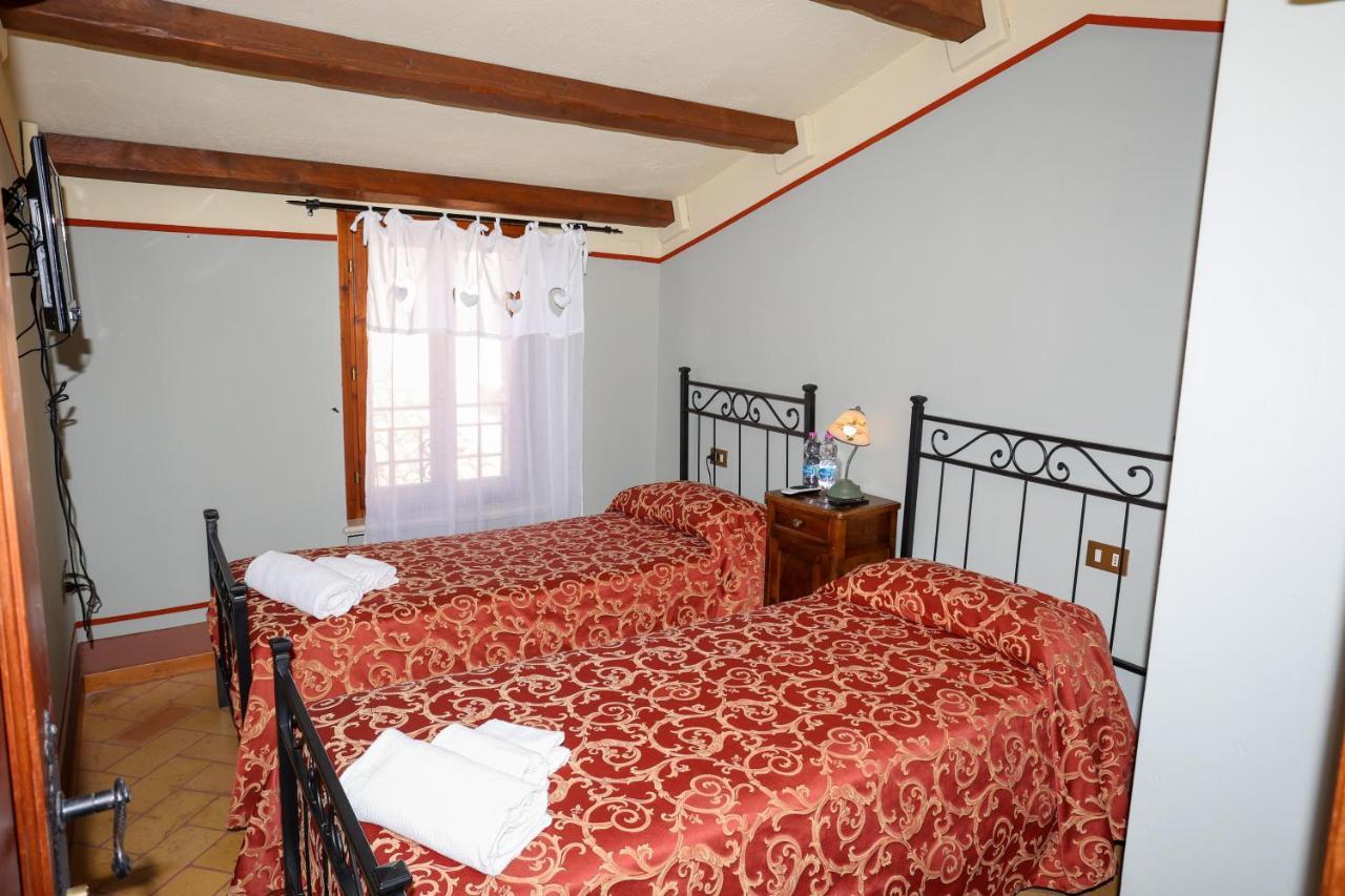 Albergo Diffuso Borgo Montemaggiore Montemaggiore al Metauro Eksteriør bilde