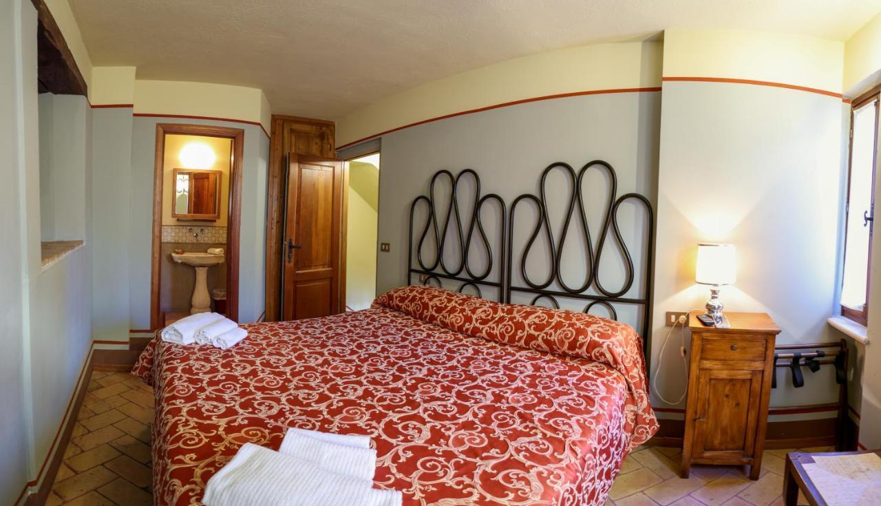 Albergo Diffuso Borgo Montemaggiore Montemaggiore al Metauro Eksteriør bilde