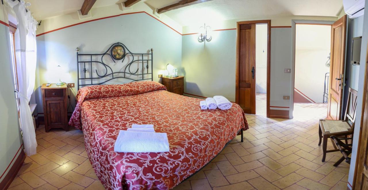 Albergo Diffuso Borgo Montemaggiore Montemaggiore al Metauro Eksteriør bilde