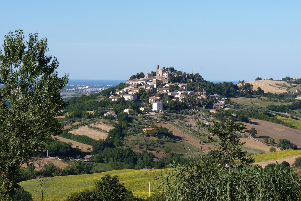 Albergo Diffuso Borgo Montemaggiore Montemaggiore al Metauro Eksteriør bilde