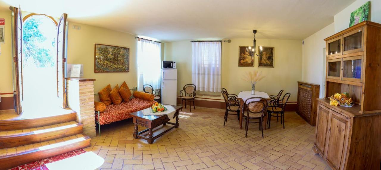 Albergo Diffuso Borgo Montemaggiore Montemaggiore al Metauro Eksteriør bilde
